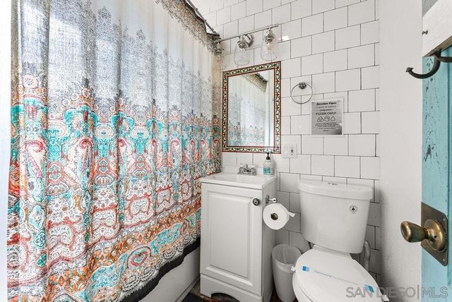 2282 84 Congress St, San Diego, CA 92110