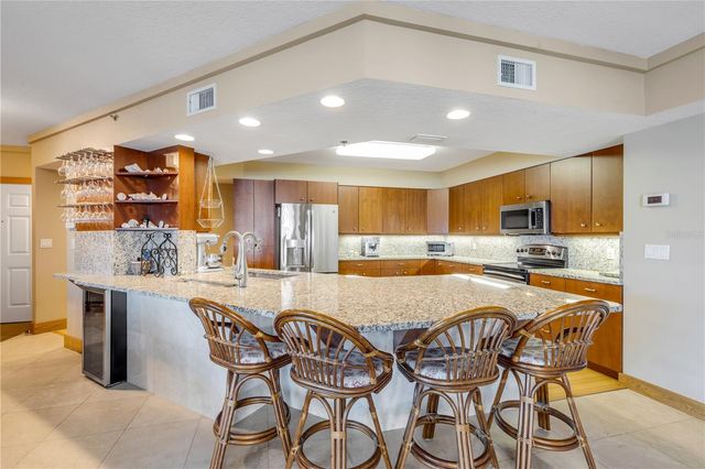 5300 S ATLANTIC AVENUE 10-605, New Smyrna Beach, FL 32169