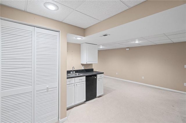 1802 Meadowlark Court, Raymore, MO 64083