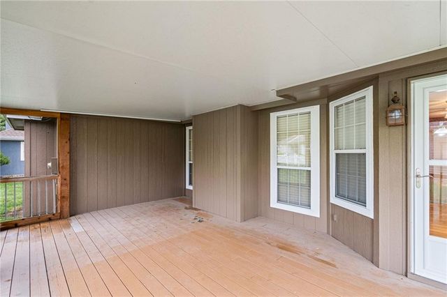 1802 Meadowlark Court, Raymore, MO 64083