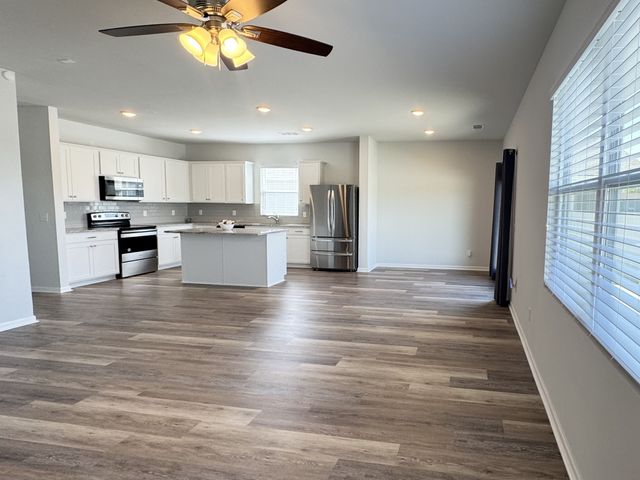 4448 Jack Faulk St, Murfreesboro, TN 37127