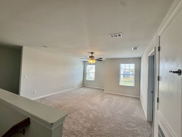 4448 Jack Faulk St, Murfreesboro, TN 37127