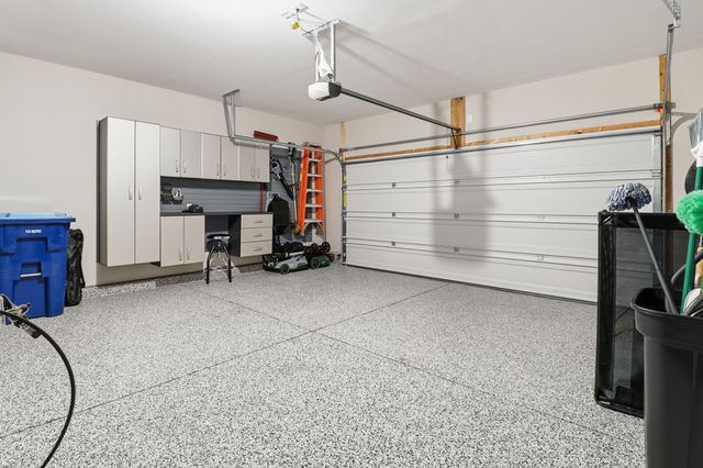 4448 Jack Faulk St, Murfreesboro, TN 37127