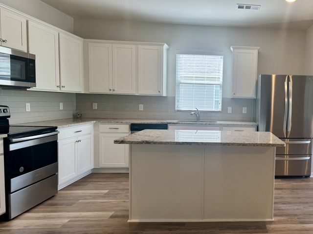4448 Jack Faulk St, Murfreesboro, TN 37127