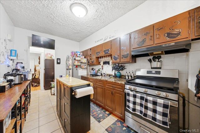 3232 Bronxwood Avenue, Bronx, NY 10469
