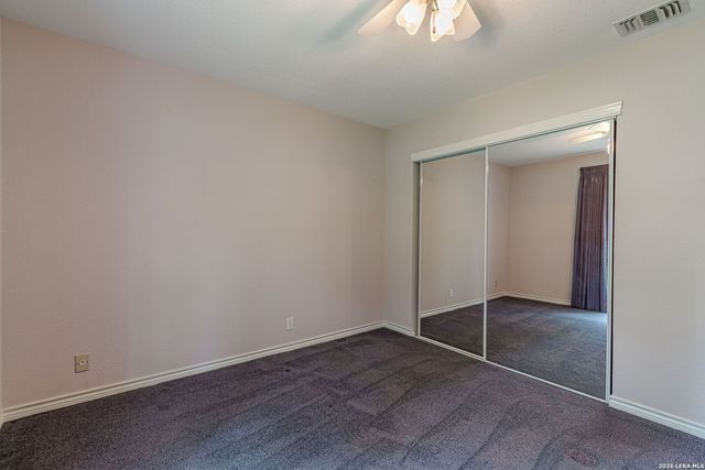 15211 OAK SPRING ST, San Antonio, TX 78232