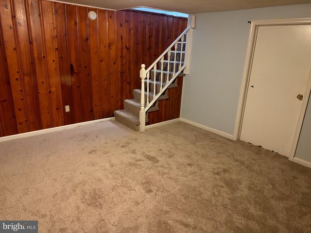 216 W EDGEVALE RD, Brooklyn, MD 21225