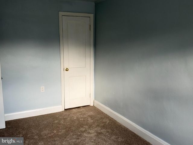 216 W EDGEVALE RD, Brooklyn, MD 21225