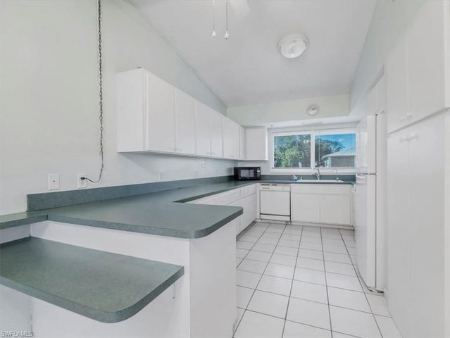 151 Emmett AVE NE, Port Charlotte, FL 33952