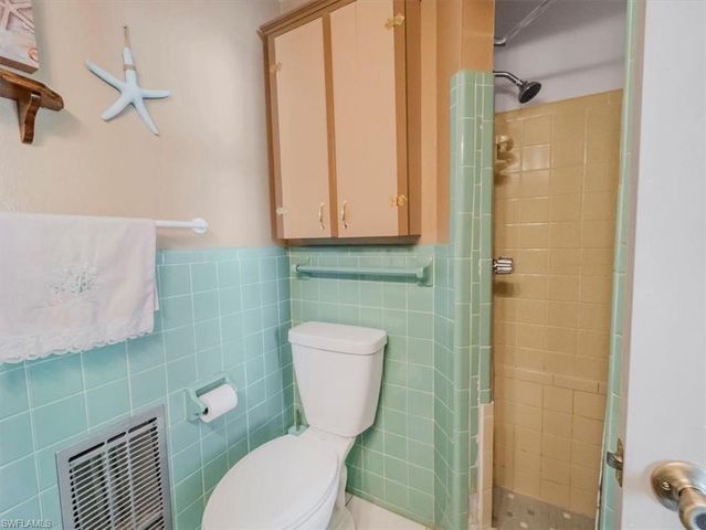 151 Emmett AVE NE, Port Charlotte, FL 33952