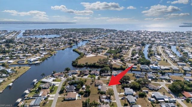151 Emmett AVE NE, Port Charlotte, FL 33952