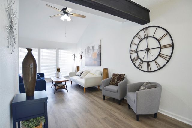 412 Old Course Drive, Friendswood, TX 77546