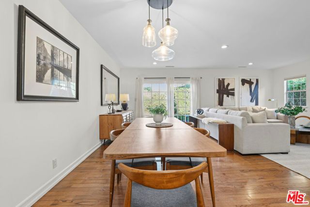 6820 Texhoma Avenue, Los Angeles, CA 91406