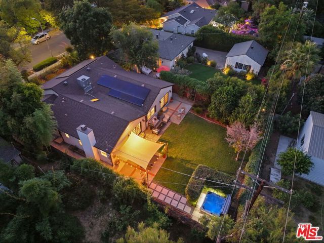 6820 Texhoma Avenue, Los Angeles, CA 91406