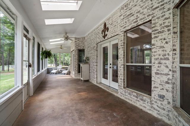 19610 Timber Ridge Drive, Magnolia, TX 77355