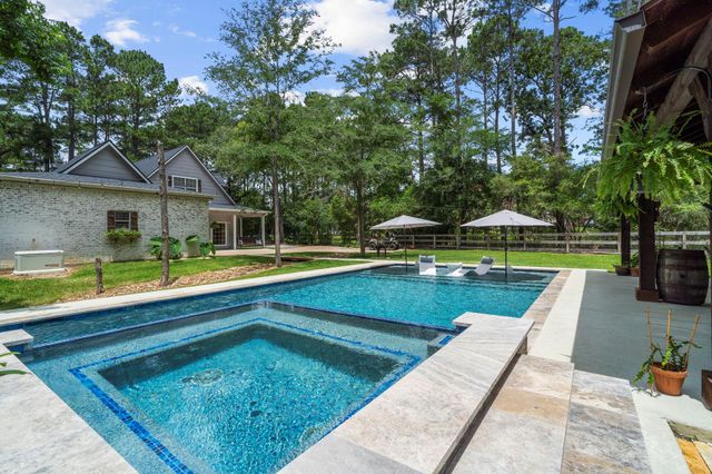 19610 Timber Ridge Drive, Magnolia, TX 77355
