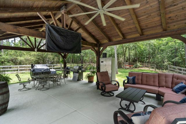 19610 Timber Ridge Drive, Magnolia, TX 77355