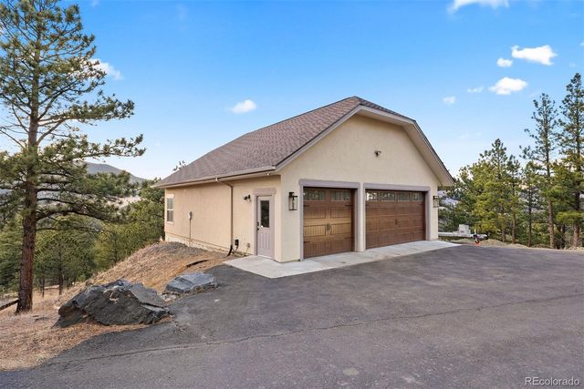 33000 Serendipity Trail, Evergreen, CO 80439