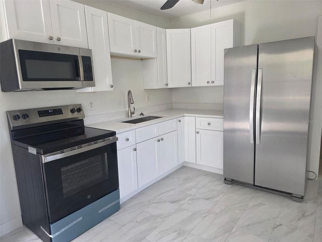 5719 14TH STREET E, Bradenton, FL 34203
