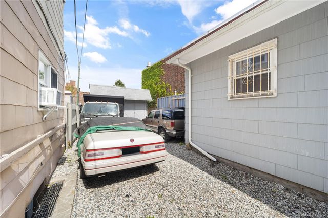 75-01 88th Street, Glendale, NY 11385