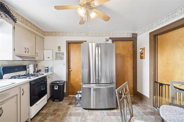 75-01 88th Street, Glendale, NY 11385