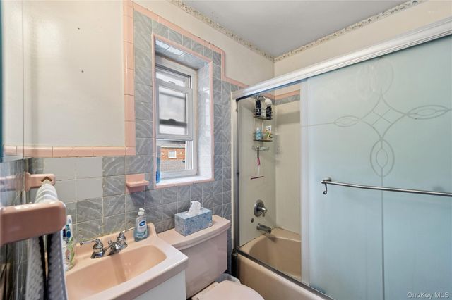 75-01 88th Street, Glendale, NY 11385