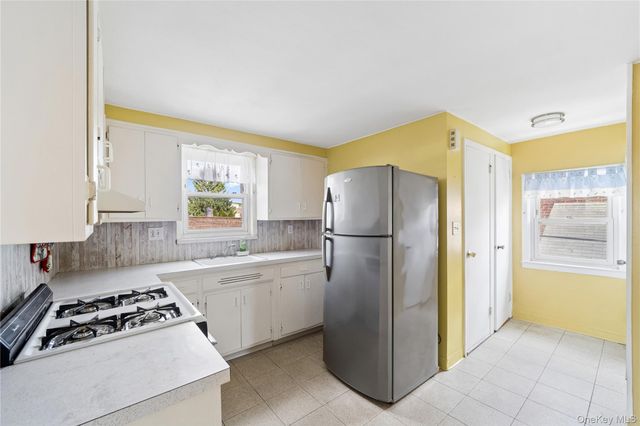 75-01 88th Street, Glendale, NY 11385