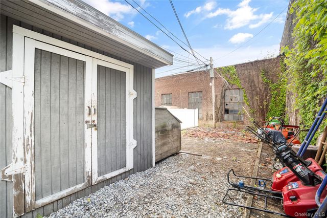 75-01 88th Street, Glendale, NY 11385