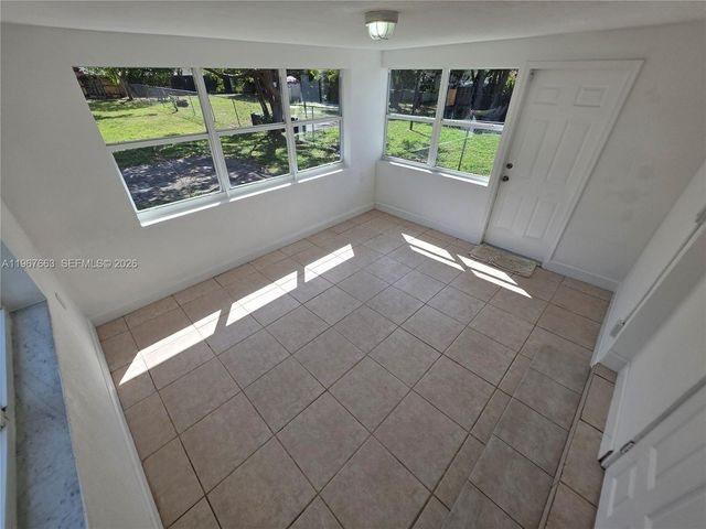 2922 Madison St, Hollywood, FL 33020