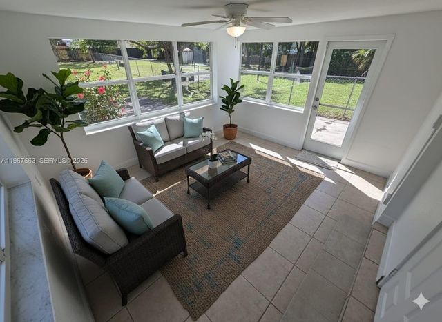 2922 Madison St, Hollywood, FL 33020