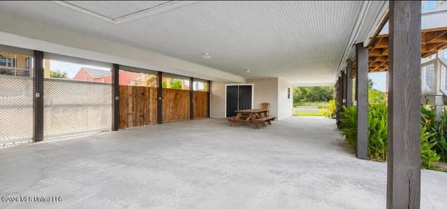 205 Pine Ridge Drive, Waveland, MS 39576