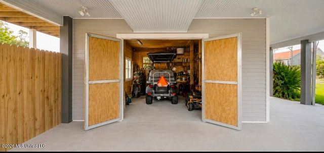 205 Pine Ridge Drive, Waveland, MS 39576