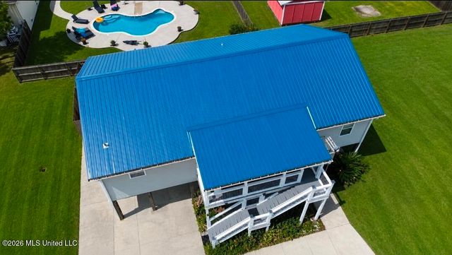 205 Pine Ridge Drive, Waveland, MS 39576
