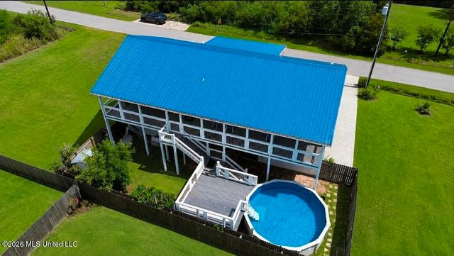 205 Pine Ridge Drive, Waveland, MS 39576