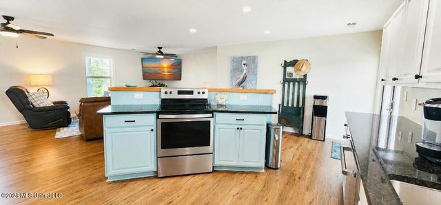 205 Pine Ridge Drive, Waveland, MS 39576