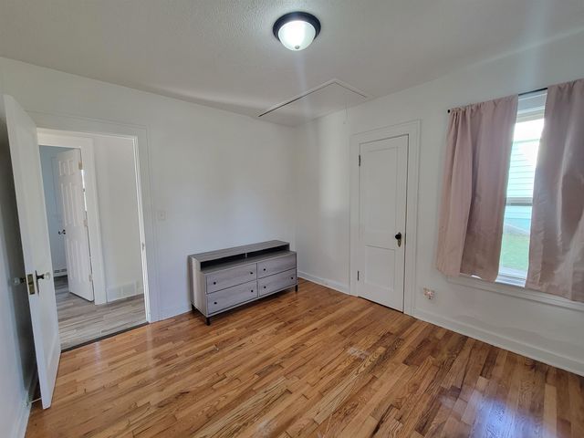 1608 Wilson Street, Bay City, MI 48708