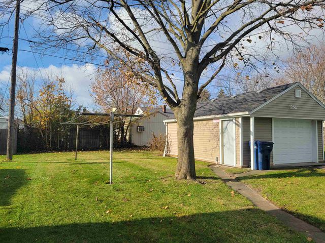 1608 Wilson Street, Bay City, MI 48708