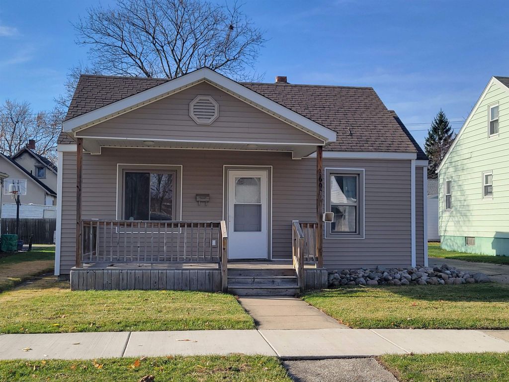 1608 Wilson Street, Bay City, MI 48708