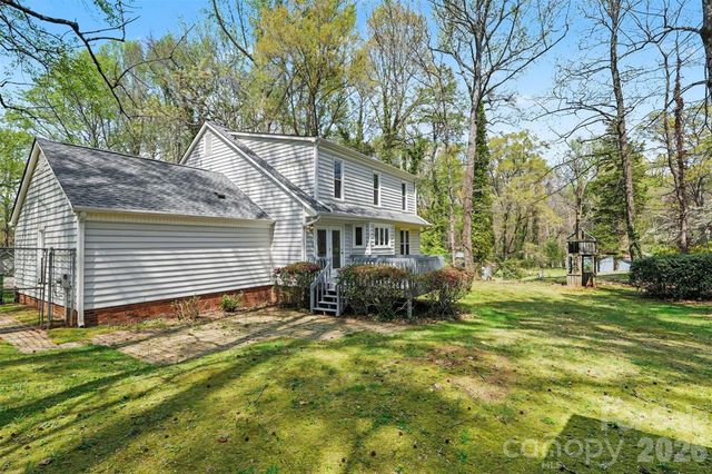 1060 Orchard Court, Fort Mill, SC 29715
