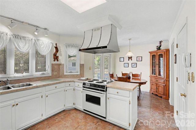 1060 Orchard Court, Fort Mill, SC 29715