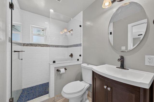 2317 Lansing Way, Sacramento, CA 95825