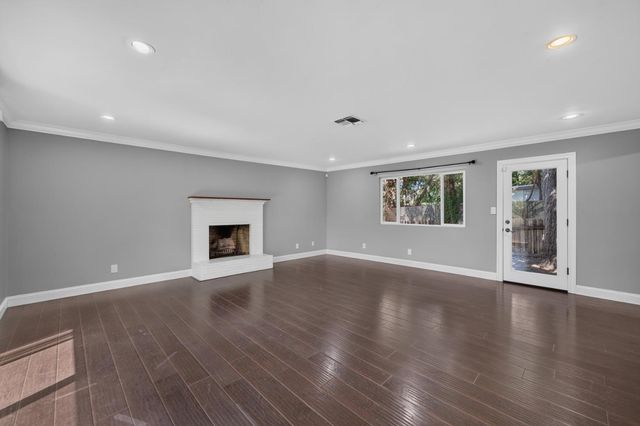 2317 Lansing Way, Sacramento, CA 95825