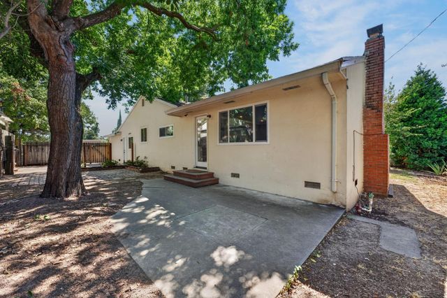 2317 Lansing Way, Sacramento, CA 95825