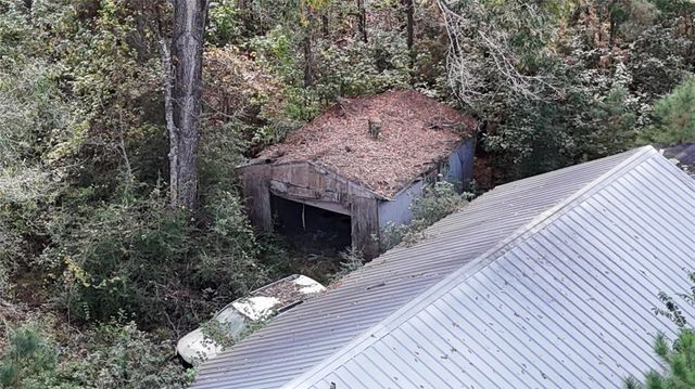 240 County Road 2017, Daisetta, TX 77533