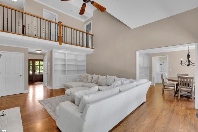 60 Clark Road, Taylors, SC 29687