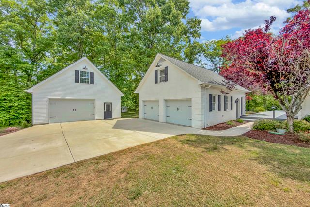60 Clark Road, Taylors, SC 29687