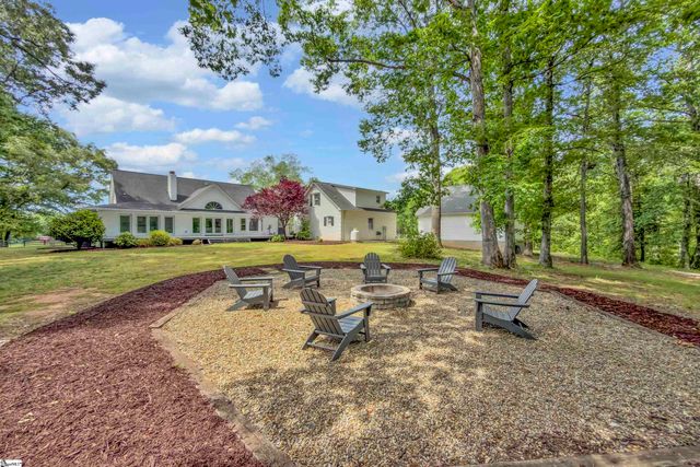 60 Clark Road, Taylors, SC 29687