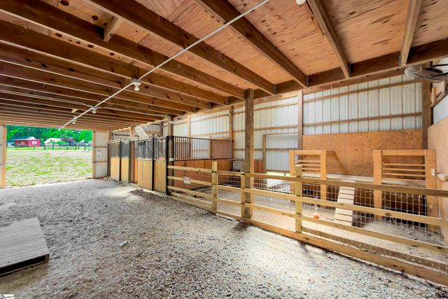 60 Clark Road, Taylors, SC 29687