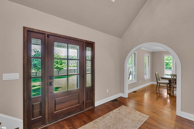 60 Clark Road, Taylors, SC 29687
