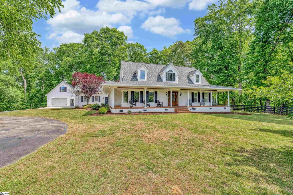 60 Clark Road, Taylors, SC 29687